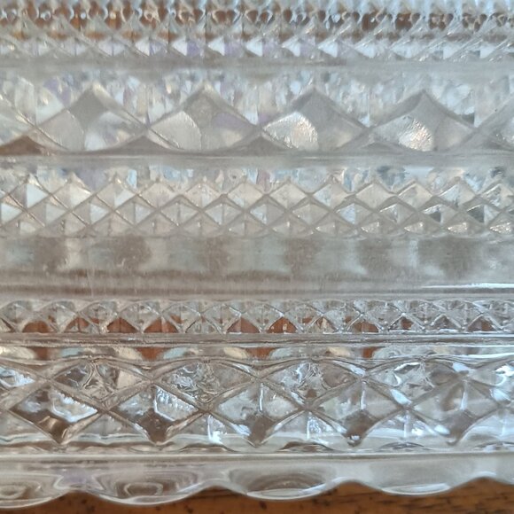 Vintage Anchor Hocking Pressed Glass Butter Dish - Picture 3 of 5